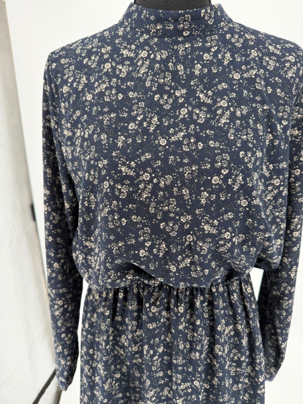 Button Navy Blue Calico‎ Floral Mock Neck Long Sleeve Midi Dress - Picture 3 of 9